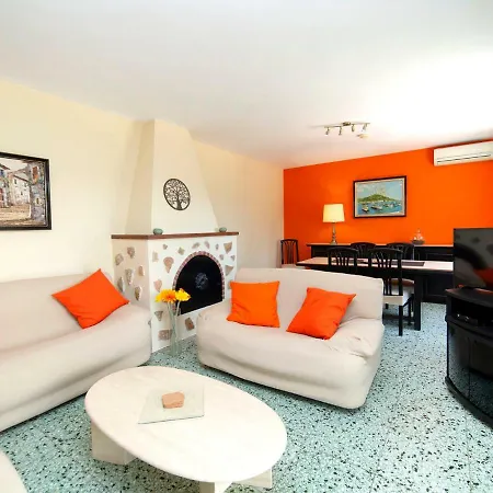Alma By Interhome Calpe